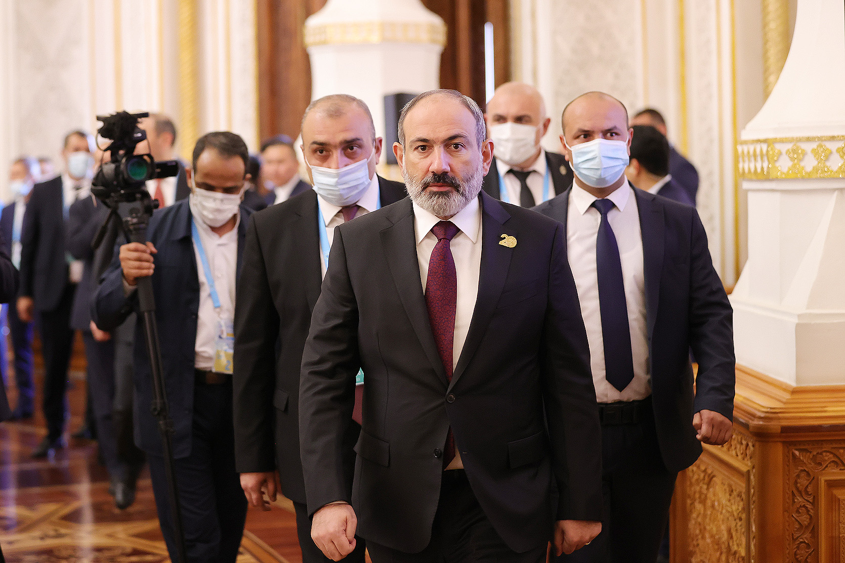 B75I2593.JPG (718 KB)