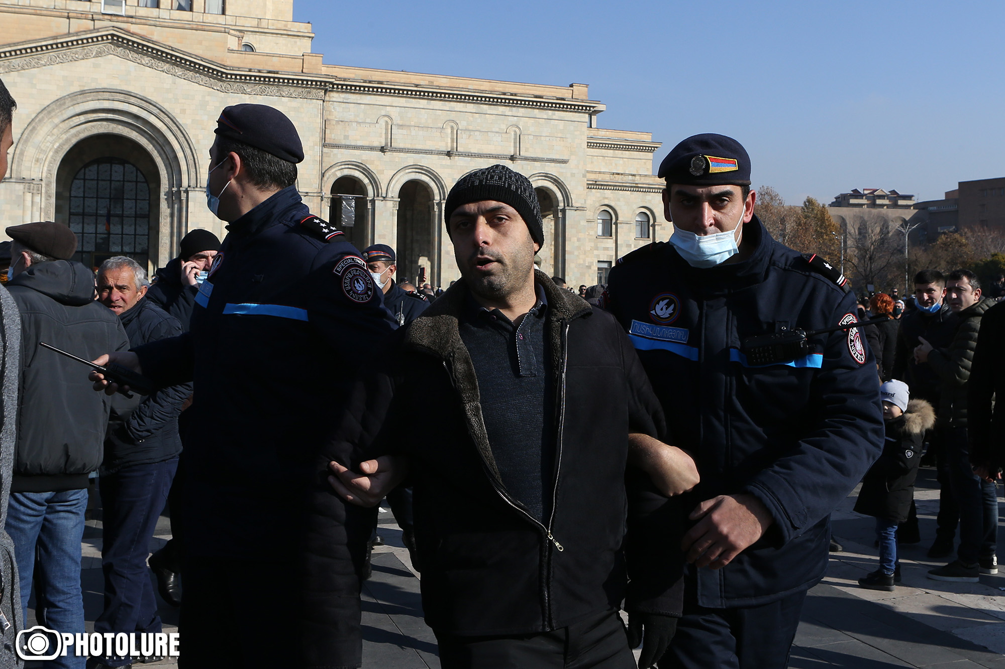 MHM0140095.jpg (609 KB)