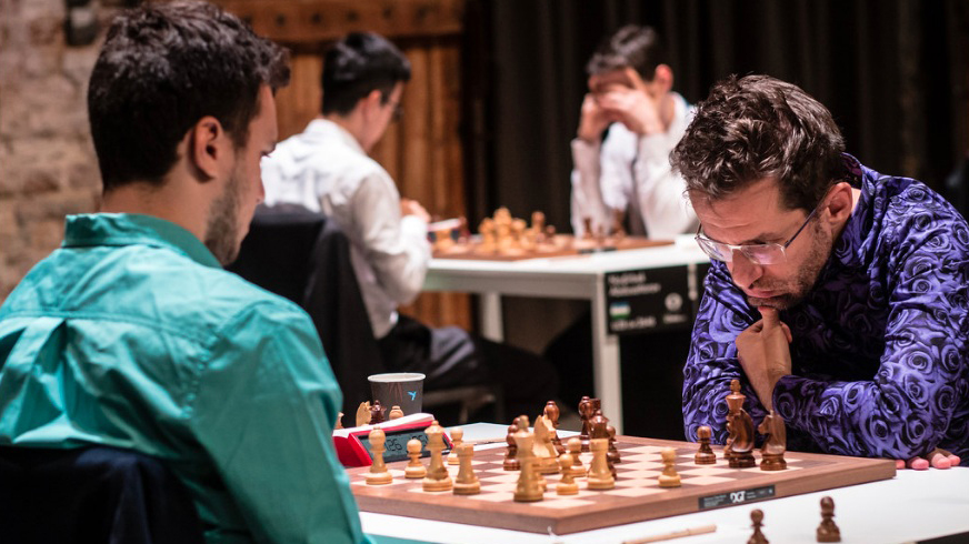 a1+chess 2.jpg (319 KB)