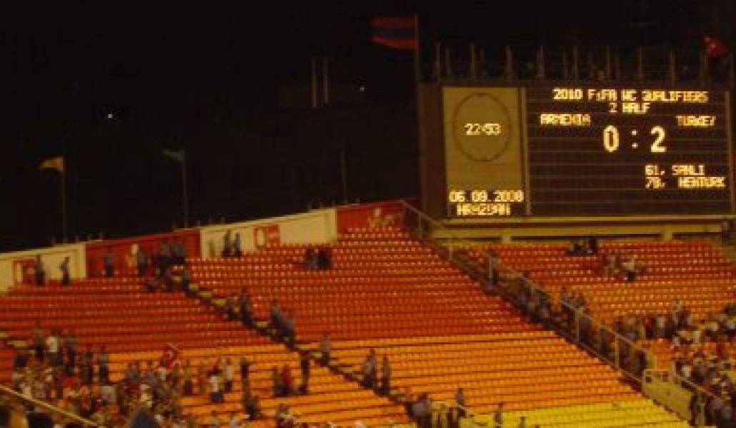 9b85f6d895c5fc67994d2fc3033aa3aa