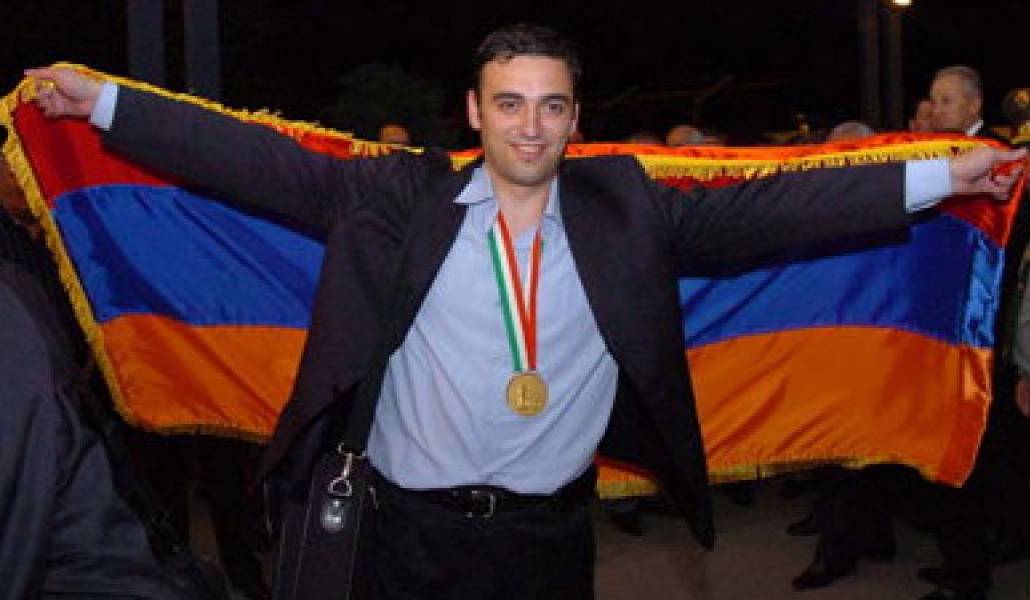 3d296d69fbe11205edd645d834cca541