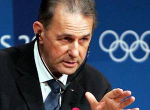 ՖԻՖԱ-ն ինքնուրույն կազմակերպություն է