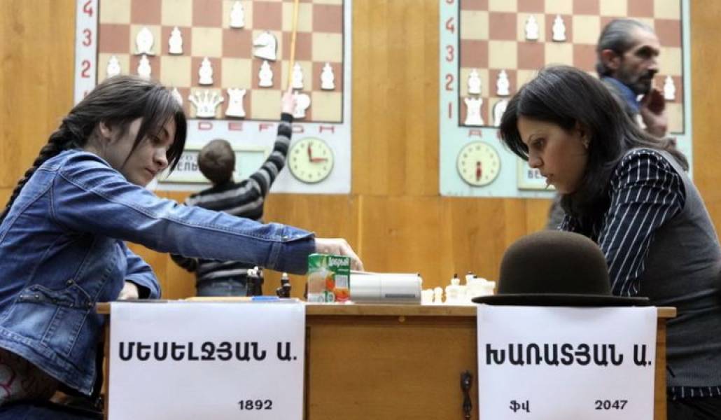 ed9920b9380e01ef5be674dd4244029b