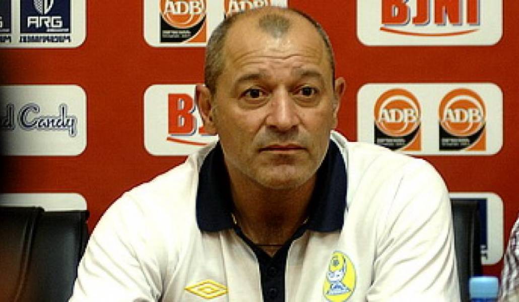 ee161fb6bbe2e3c9e7d94bc01a15e11c