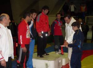 Չներկայացավ մրցանակաբաշխությանը