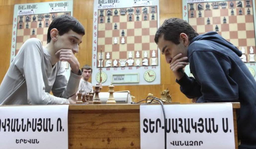 51f18e5427bd4af500d71345bfb96fdd