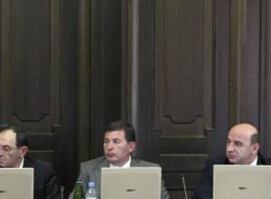 4 ամսվա պարտք «Նաիրիտում»