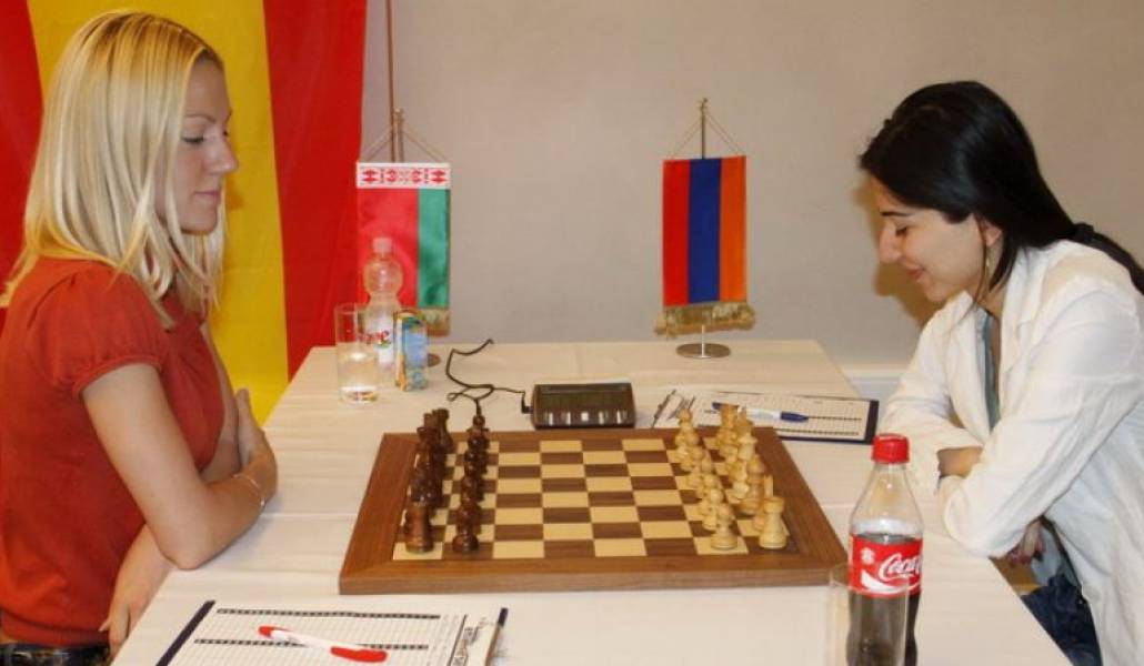 e10cfee0ed41e85e1bdd484ffe5e0898