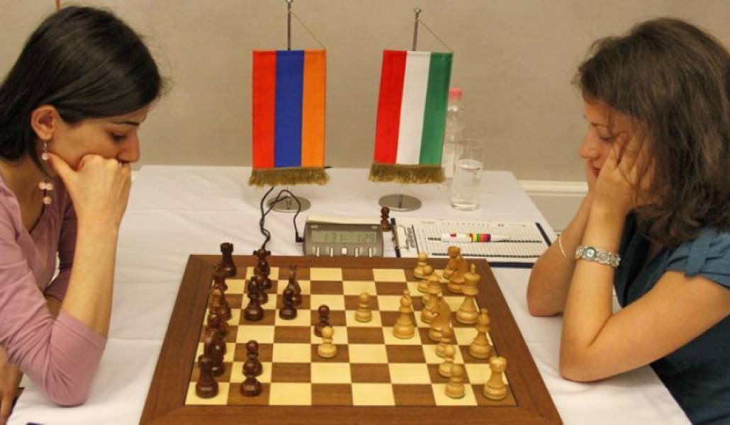 98e86de9ea701194237f801ba265839e