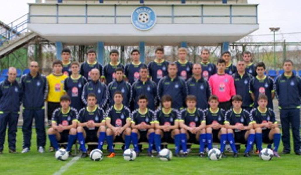 4214c33a823273e9605cf7b2f288f144