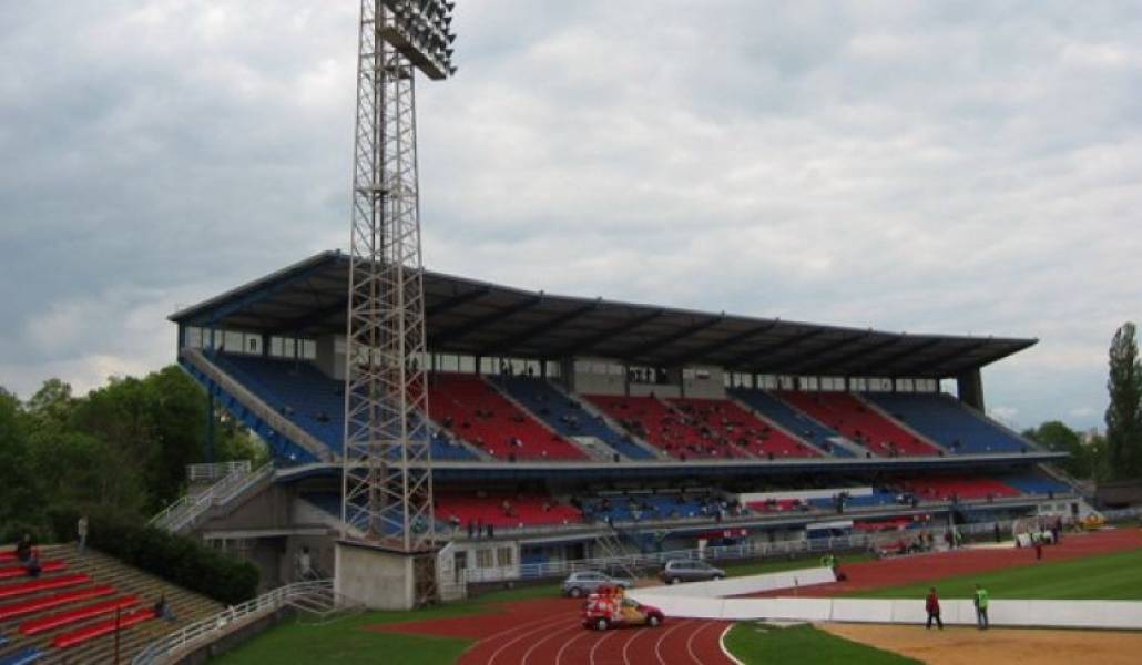 2842a6fb7a89cbdeec930f2016e35312