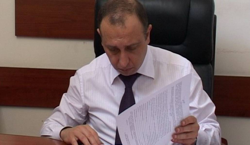 f95f023eede69a6f2cd9d7d8d8808028