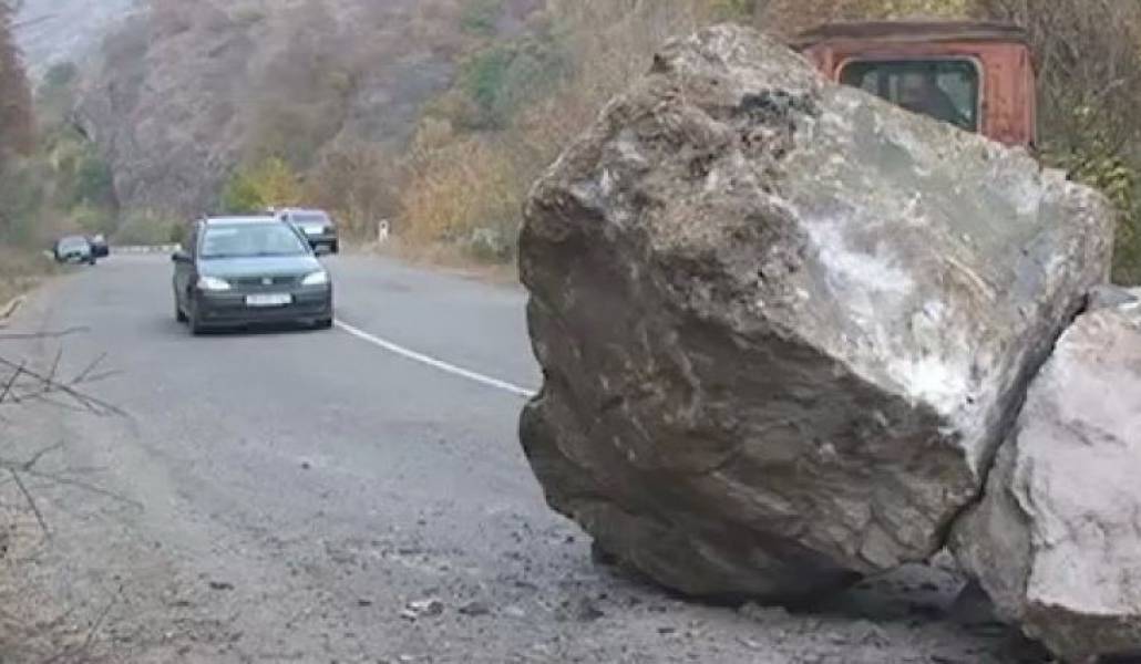 84c32ccd977b41e6c4e6d9c16f78d7f5