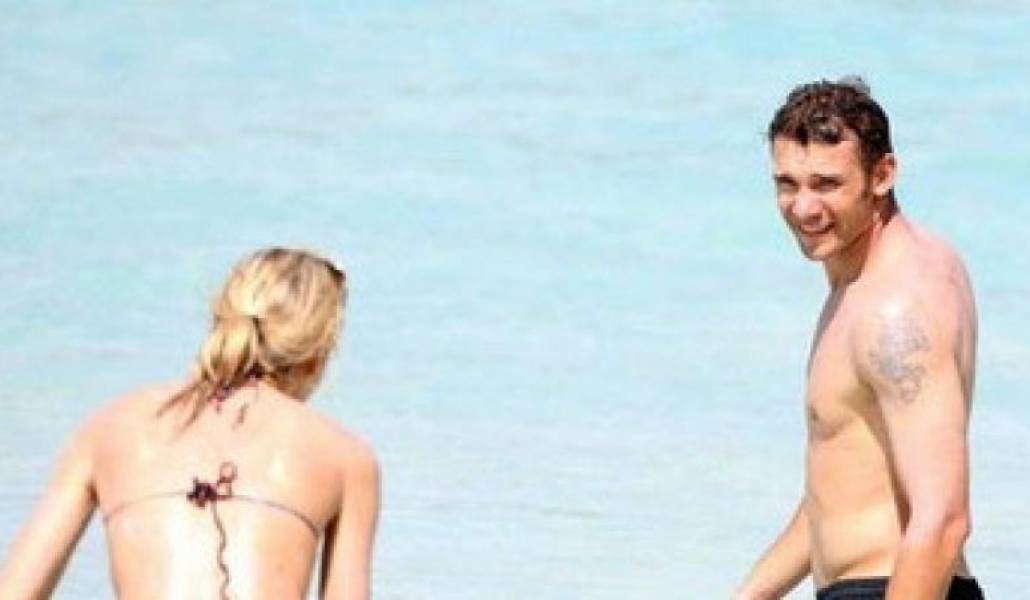 4a365bda50083974f44395974948f966