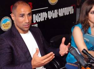 Արթուր Աբրահամը կտուգաներ 5000 դրամով