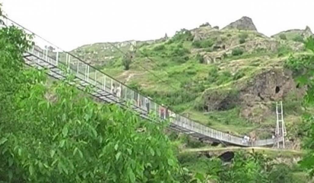 c8b458a12fc61614eb741af68698d84e