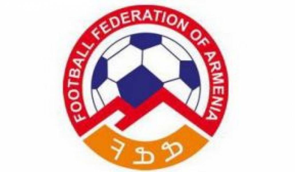 9d6d1451cc6402e9790ba86e54bfd3af