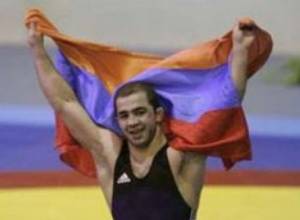 Արսեն Ջուլֆալակյանը եզրափակիչում