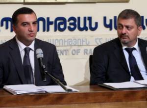 Ումի՞ց է գանձվելու եկամտահարկը