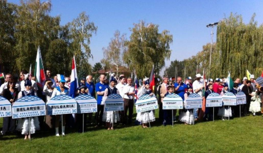 3f4c7eb8b66566e954d32228a31ee135