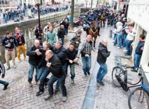 Հոլանդիայում 25 ֆուտբոլասեր ձերբակալվել է