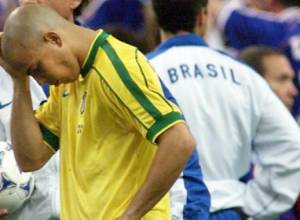 1998 թ Ռոնալդոյին կաշառք են առաջարկել