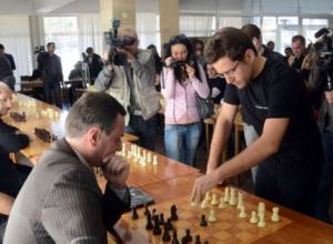 Լեւոն Արոնյանը հաղթեց 24 -ին