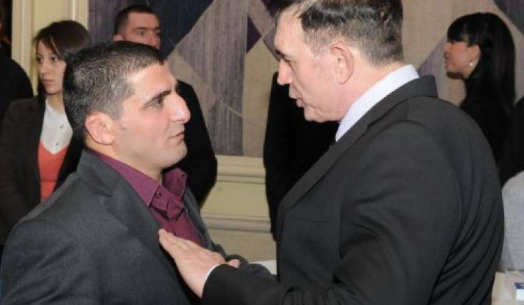 16933910f80710b72e344290995ab6f4