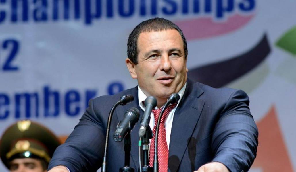 8d7b03d5c997380795f5815c2f575dc6