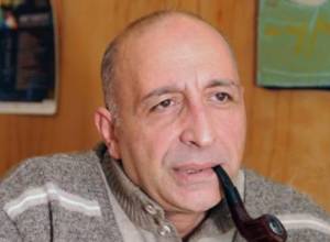 « Թատրոնը շատ թանկ հաճույք է»