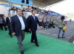 Տարոն Մարգարյանը ժապավենը կտրեց