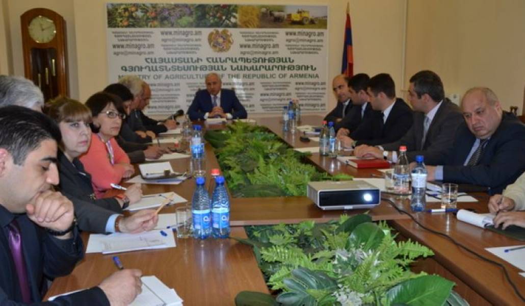 4641f3111de4da8d64e2387f333d2c35