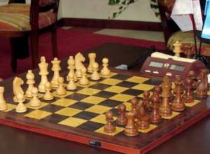 Լեւոն Արոնյանը խաղաղ դաշն կնքեց