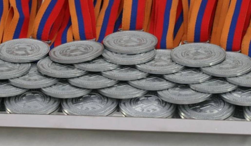 82b48041cb421f69de4b0f78a51c281f