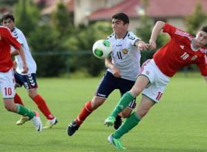 Պարտություն առաջին խաղում