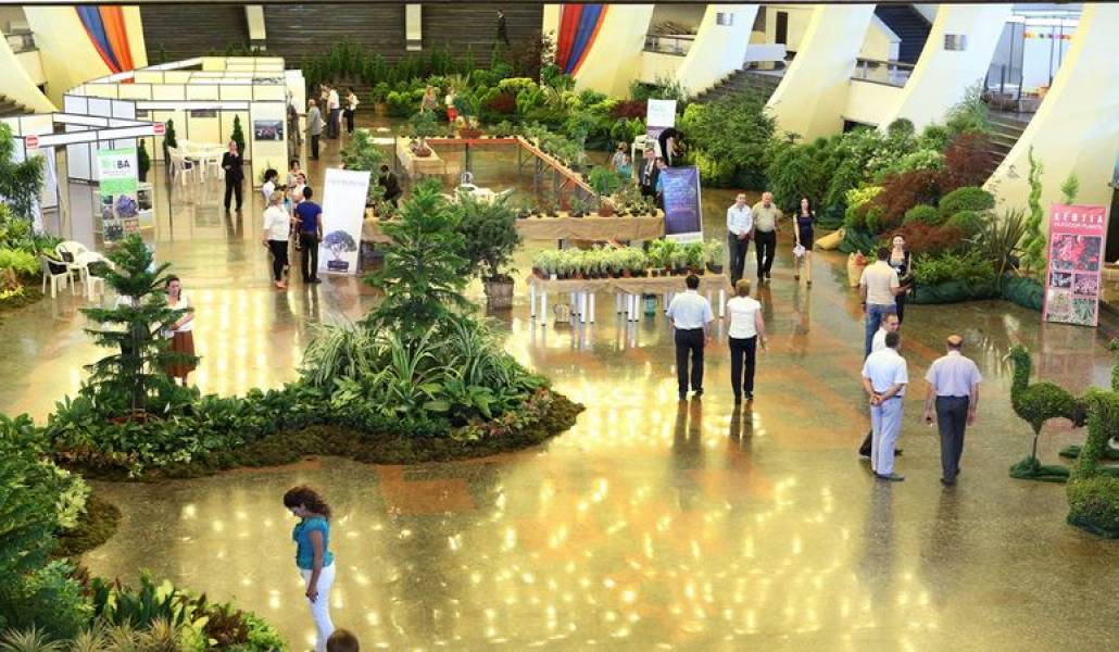 48534b8bd1b17516b5f15d751aa1cb5a