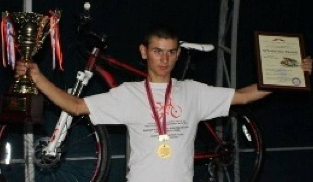 efbe8343181a1c0f1d7be73b7c4e4140