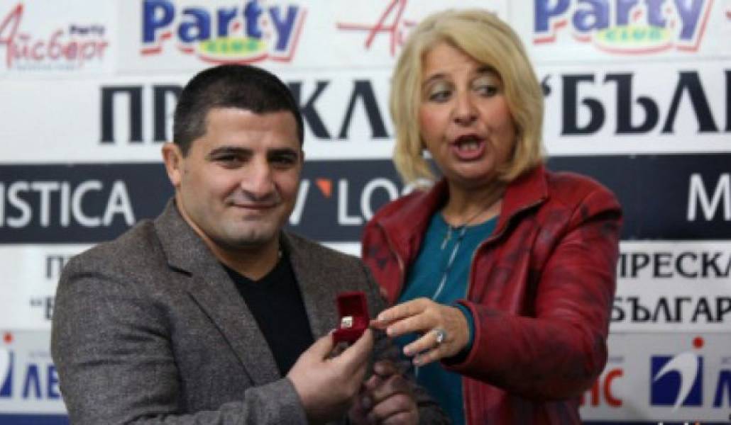 eaa176bbd8411caca5d1d08313836553