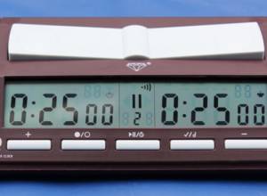 Գրոսմայստերը շարքից հանեց ժամացույցը