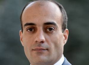 Спикер ответил на вопросы о Серже Саргсяне