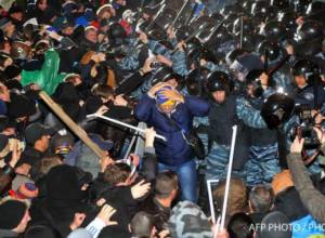 Протесты на Украине и в Армении (видео)