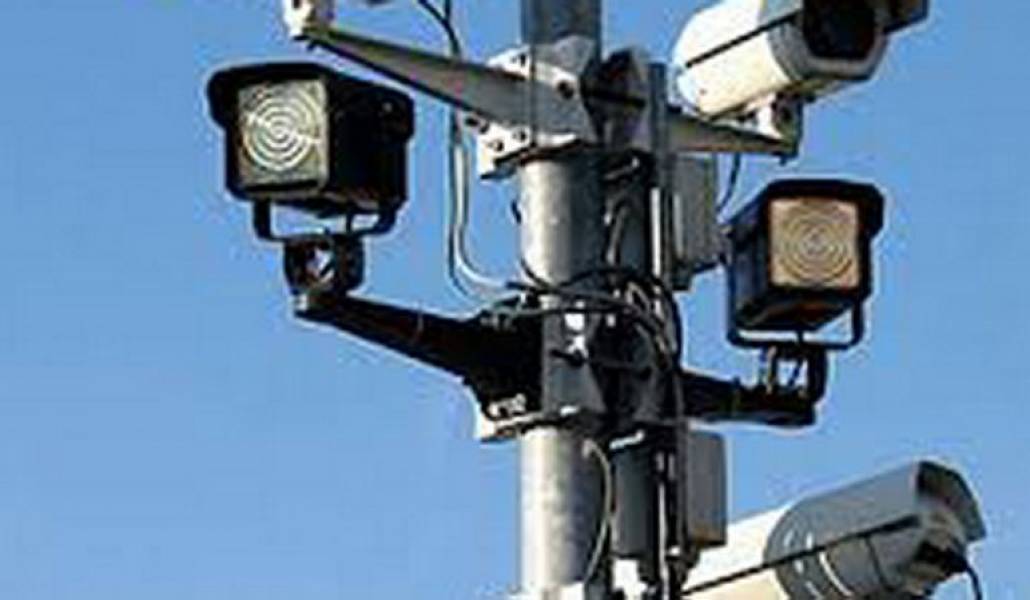 9826ebe07f777f88e14787e944a2282f