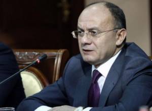 С. Оганян: "Вероятность начала войны невелика"