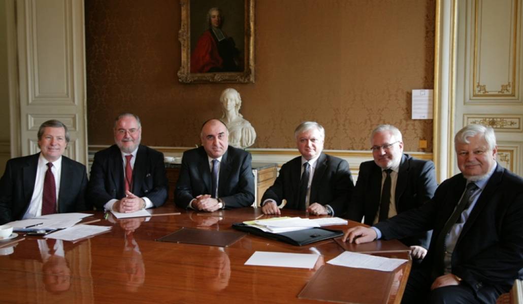 23.-Minister-Nalbandian-met-with-OSCE-MG-co-chairmen-and-Azerbaijani-FM-24.01.2014