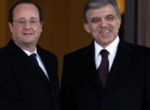 Олланд призвал турок принять Геноцид армян