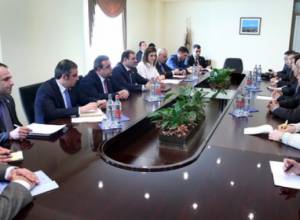 Чжоу Ли  поспособствует расширению отношений междустолицами