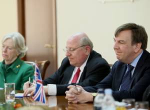 Armenian Minister, British officials discuss Azerbaijan's  subversive operations