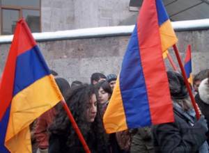 Group of citizens marching to Embassy of Ukraine in Yerevan 