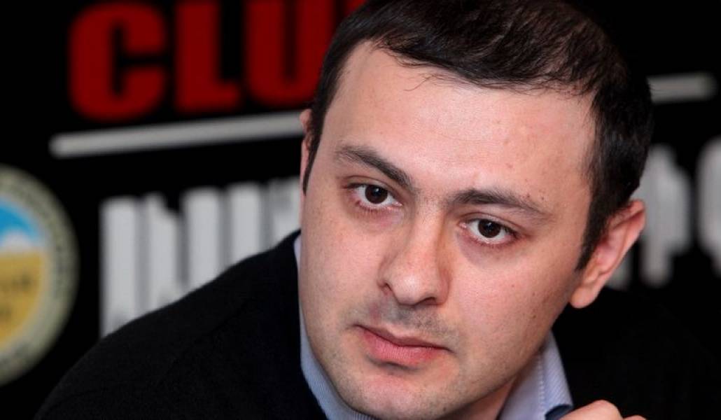 f5693af36bd55802b4ad55c8979c628b