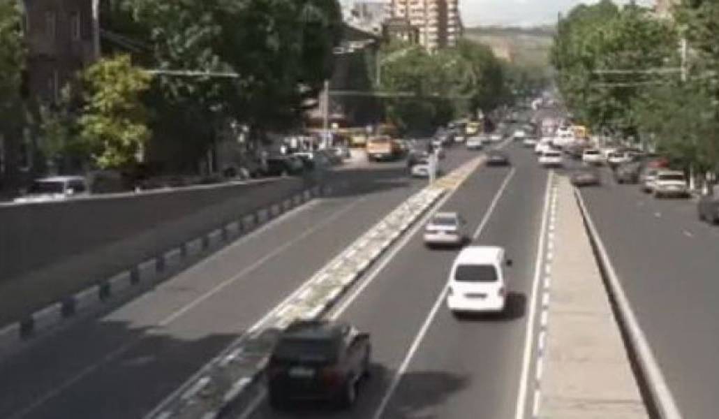 2b0b23aa76476caffb707c456ae88e10